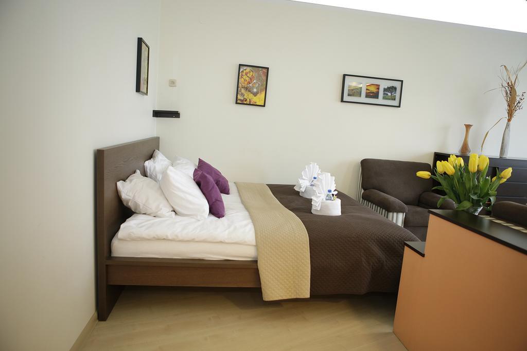 Magnetic Apartment Mehoffera Варшава Екстериор снимка
